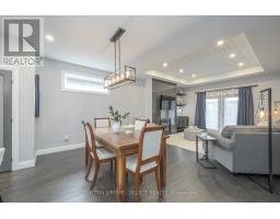 697 BARKER STREET - 7