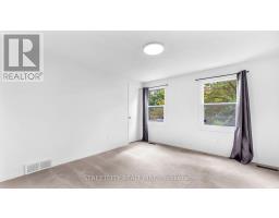 151 WALMER GARDENS - 14