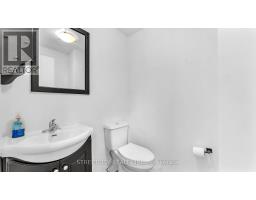 151 WALMER GARDENS - 16