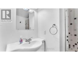 151 WALMER GARDENS - 27