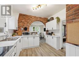 8 BELLEVUE AVENUE - 15