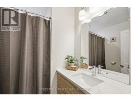 8 BELLEVUE AVENUE - 25