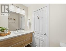 8 BELLEVUE AVENUE - 26