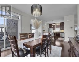 916 ROULSTON STREET - 12