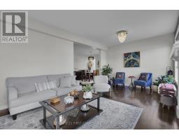 916 ROULSTON STREET - 16