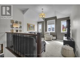 916 ROULSTON STREET - 18