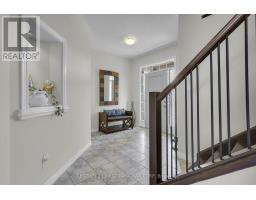 916 ROULSTON STREET - 5