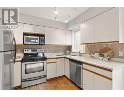 30 - 1399 COMMISSIONERS ROAD W - 12