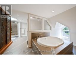 3 - 80 BARTON STREET - 27