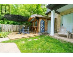 3 - 80 BARTON STREET - 40