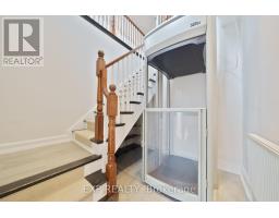 3 - 80 BARTON STREET - 9