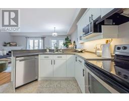 8 - 2089 BEAVERBROOK AVENUE - 16