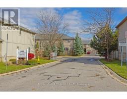 8 - 2089 BEAVERBROOK AVENUE - 3