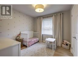 374 GLENROSE DRIVE - 23