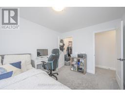 33 EVYLEAN COURT - 25