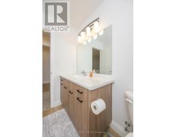 33 EVYLEAN COURT - 27