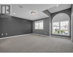 868 RUSHBROOK CRESCENT - 25