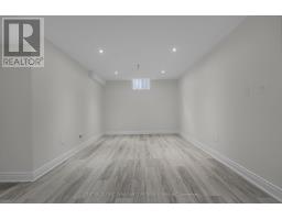 868 RUSHBROOK CRESCENT - 40