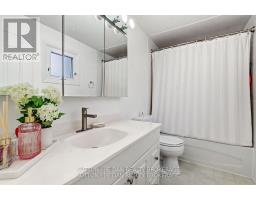 55 CONSTABLE COURT - 16