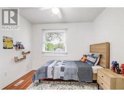 55 CONSTABLE COURT - 19