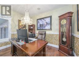 22 FARMHOUSE ROAD - 13