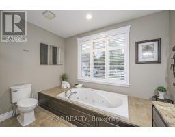 22 FARMHOUSE ROAD - 16