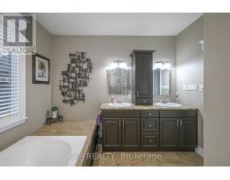 22 FARMHOUSE ROAD - 17