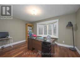 22 FARMHOUSE ROAD - 22