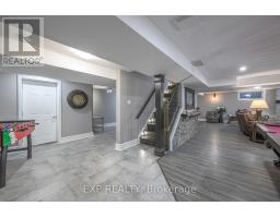 22 FARMHOUSE ROAD - 30