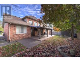 22 FARMHOUSE ROAD - 37