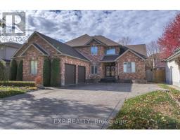 22 FARMHOUSE ROAD - 44