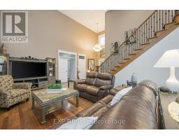 22 FARMHOUSE ROAD - 5