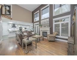 22 FARMHOUSE ROAD - 6