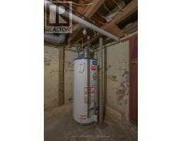 124 HIGH STREET W - 33