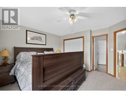 19 HEMLOCK BOULEVARD - 16