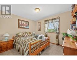 19 HEMLOCK BOULEVARD - 19