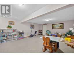 19 HEMLOCK BOULEVARD - 29