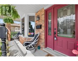 19 HEMLOCK BOULEVARD - 3