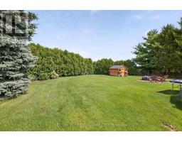 19 HEMLOCK BOULEVARD - 38