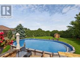 19 HEMLOCK BOULEVARD - 41