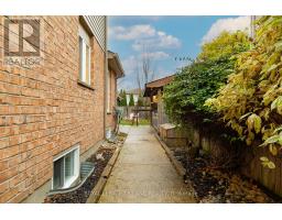 1064 FOXCREEK ROAD - 40