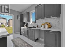 2916 LEMIEUX WALK - 17