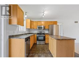 1024 BLYTHWOOD ROAD - 12