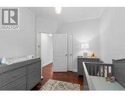 576 GARIBALDI AVENUE - 16