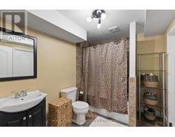 576 GARIBALDI AVENUE - 26