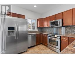 576 GARIBALDI AVENUE - 8