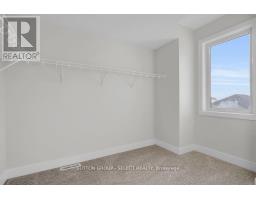 17 - 7966 FALLON DRIVE - 12