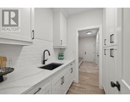 30 - 22701 ADELAIDE ROAD - 18