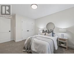 30 - 22701 ADELAIDE ROAD - 27