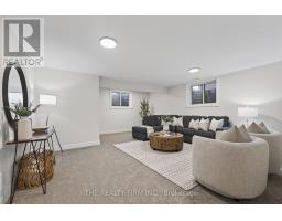 30 - 22701 ADELAIDE ROAD - 35